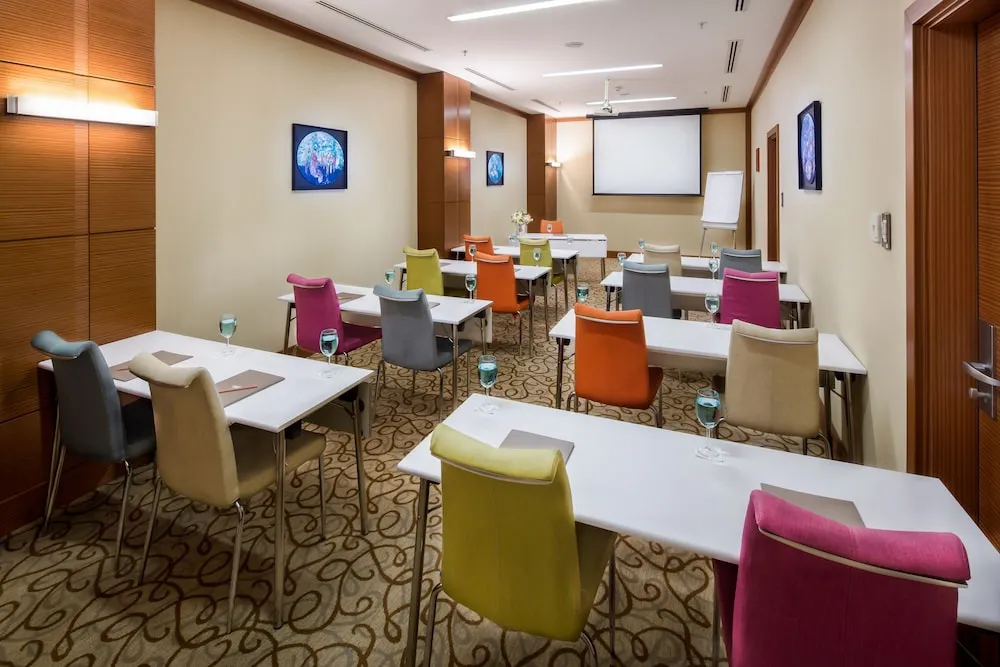 اتاق جلسات هتل مید تاون استانبول 123986