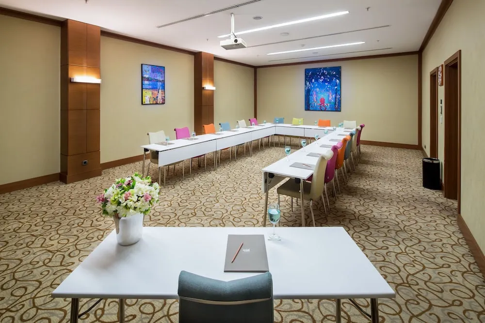 اتاق جلسات هتل مید تاون استانبول 123987