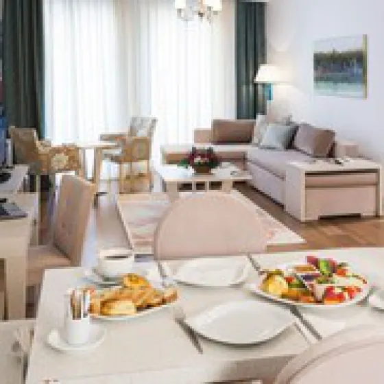 تصویر 125125 فضای رستورانی و صبحانه هتل ترکوز سوئیت بسفروس استانبول