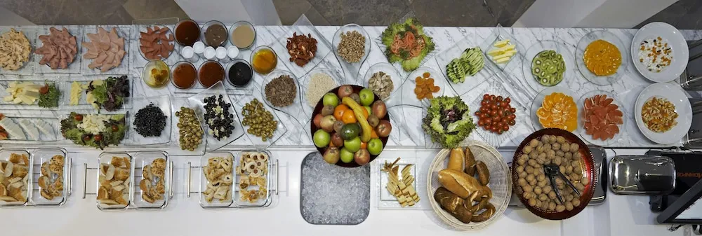 فضای رستورانی و صبحانه هتل سناتور تکسیم استانبول 126330