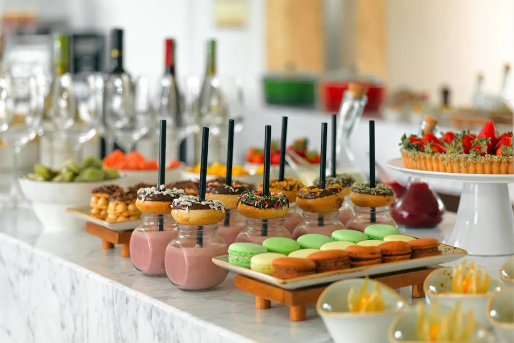 فضای رستورانی و صبحانه هتل آرمانیا ماریوت ایروان 128772