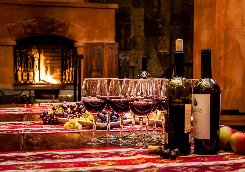 فضای رستورانی و صبحانه هتل باس بوتیک ایروان 130307