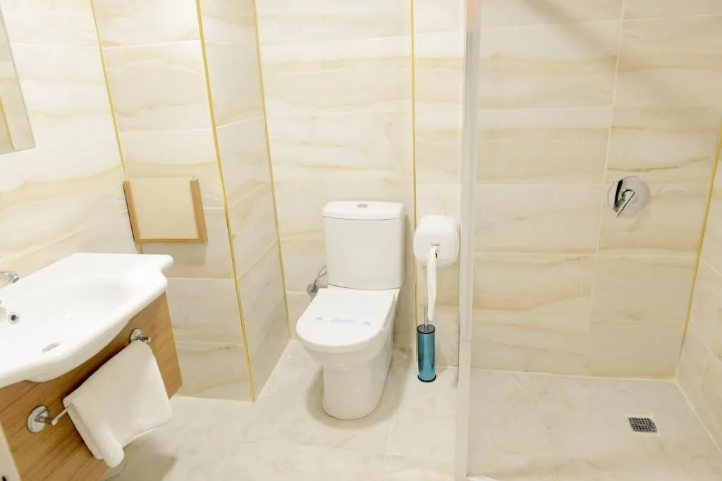 فضای اتاق های هتل یاقوت وان 131599