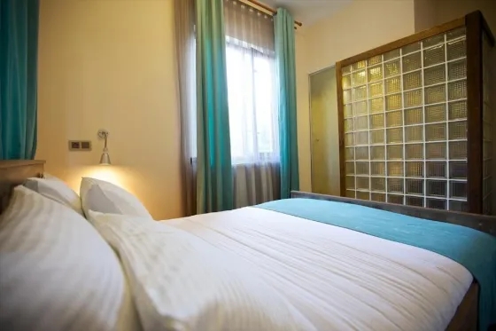 تصویر 131705 فضای اتاق های هتل میر و مارا وان 