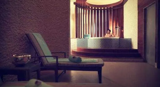 سونا و اسپا هتل سوئیس الغریر دبی 48322