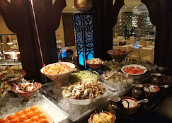 فضای رستورانی و صبحانه هتل موون پیک گرند البوستان دبی 196365