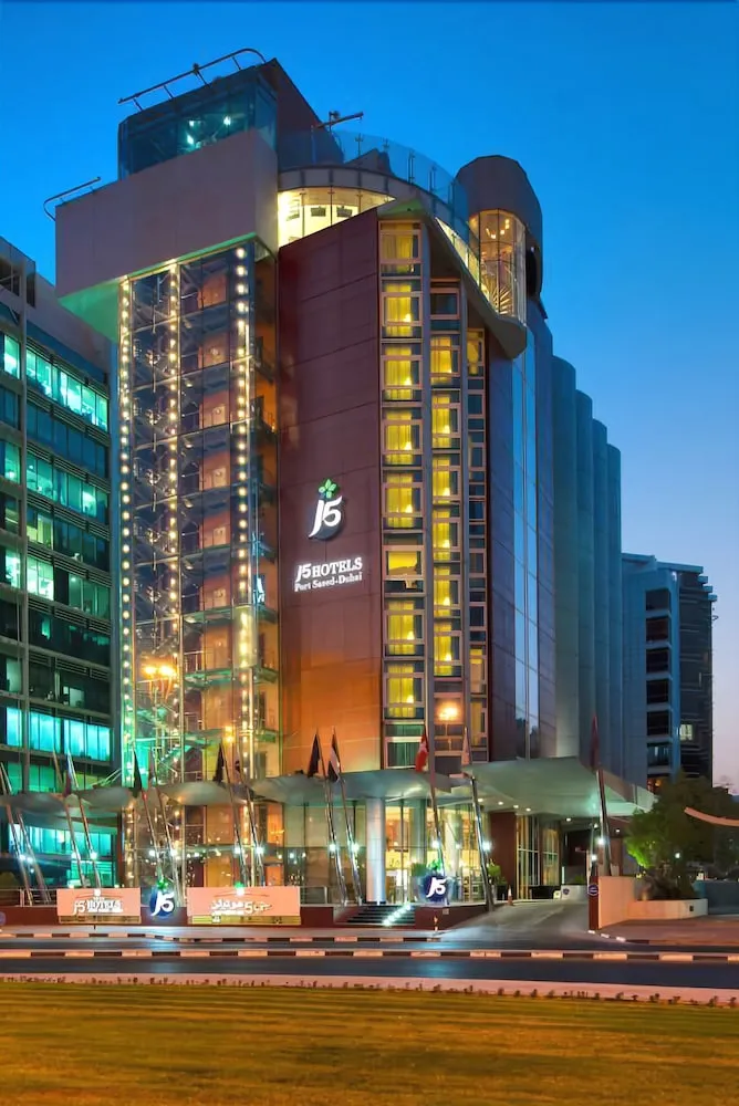 نمای بیرونی هتل جی فایو پورت سعید دبی 138333