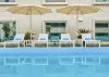 استخر هتل هیلتون گاردن این امارات مال دبی 138676 100