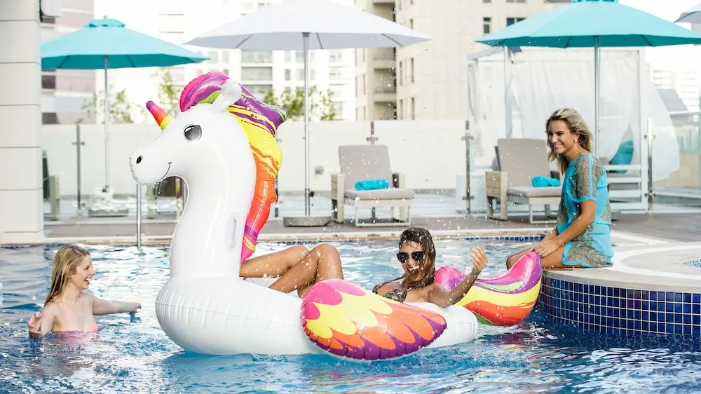 فضای سرگرمی هتل اج کریک ساید دبی 140009