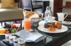 فضای رستورانی و صبحانه هتل آپارتمان چهار ستاره دریم این دبی مال دبی 140225 100
