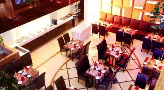 فضای رستورانی و صبحانه هتل  چهار ستاره دروس دبی 48850