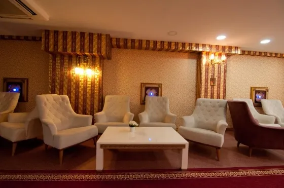 لابی هتل والی کناک استانبول 1028