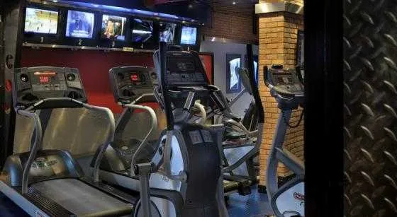 باشگاه ورزشی هتل بیرستول دبی 49170