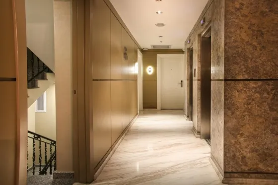 لابی هتل برجر استانبول 82631