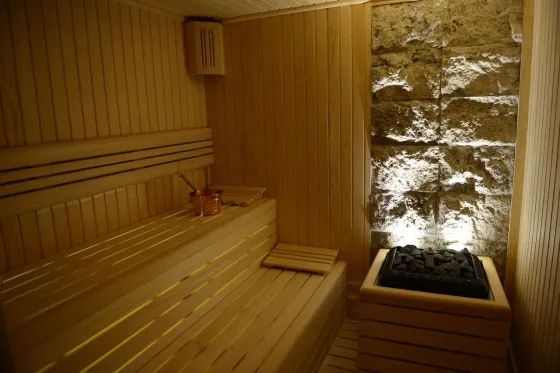 استخر هتل برجر استانبول 82617