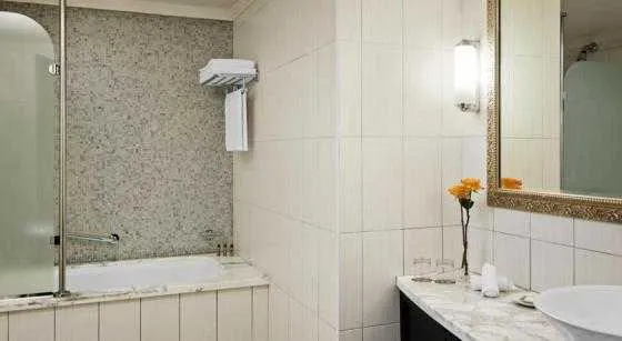فضای اتاق های هتل گرند اکسلسیور دبی 49362