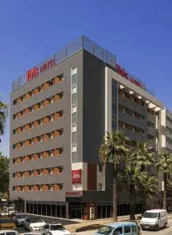 هتل سه ستاره ایبیس آلسانجاک ازمیر - Ibis Izmir Alsancak