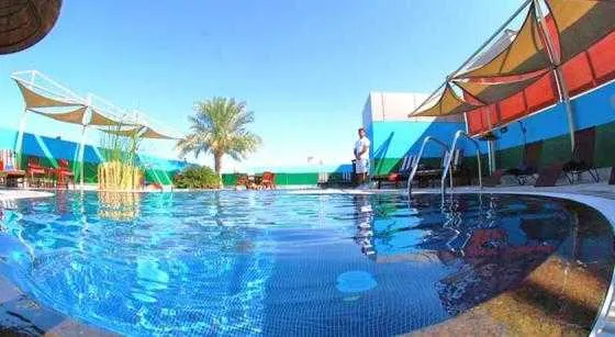 استخر هتل 4ستاره دوناتلو دبی 49999