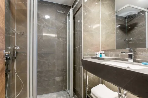 تصویر 150061  هتل  های آلسانجاک ازمیر 