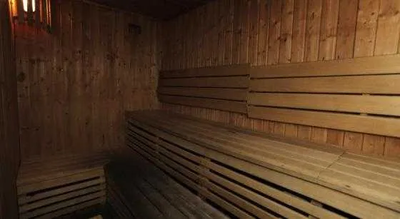 سونا و اسپا هتل کاسلز البرشا دبی 50091