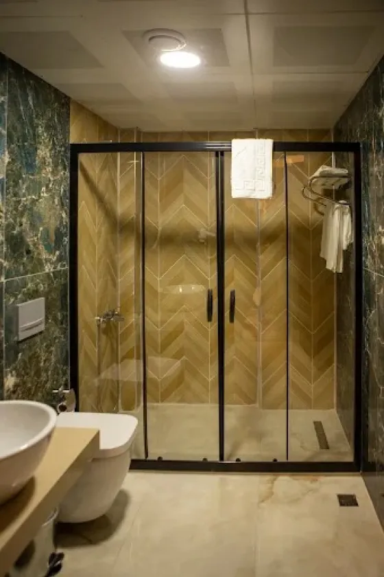 فضای اتاق های هتل ادنس وان 198159