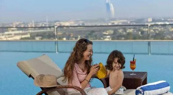 استخر هتل گلوریا دبی 50628