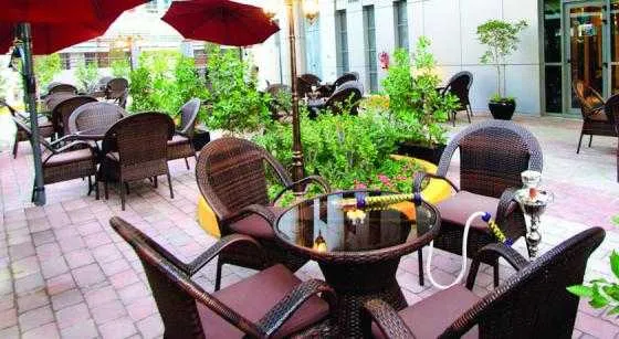 فضای بیرونی هتل و سوئیت های بوتیک 7 50743