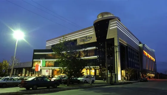 تصویر 152220  مجتمع تجاری ویلاژ توریست مشهد