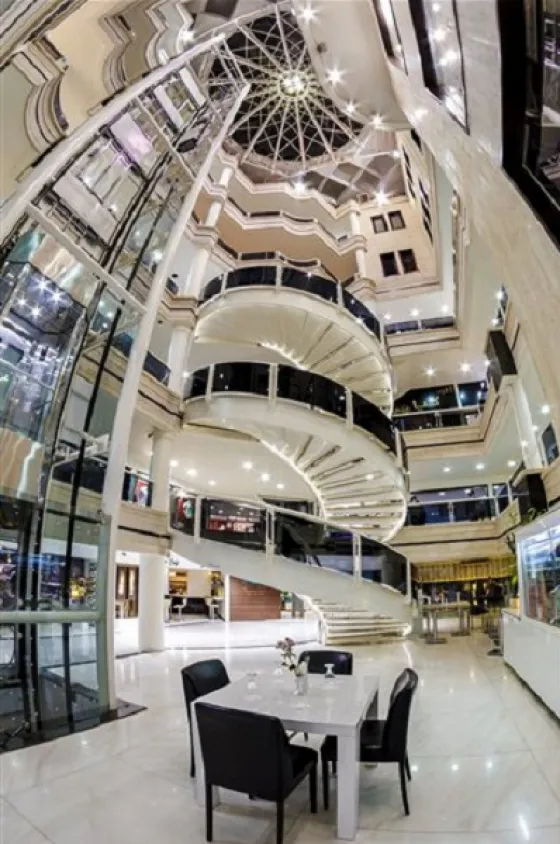 تصویر 152336  مجتمع تجاری اداری ارکیده طلا سنتر 