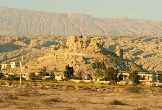 تصویر 152611 قلعه تاریخی فین
