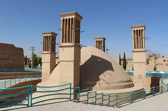 تصویر 152734  آب‌انبار رستم گیو یزد 