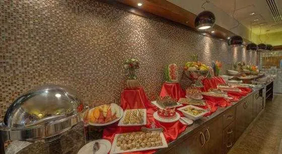 فضای رستورانی و صبحانه هتل آپارتمان های دیلاکس مارینا ویو دبی 51219