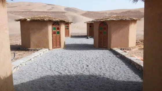 تصویر 152859 کمپ کویری هفت سنگ یزد