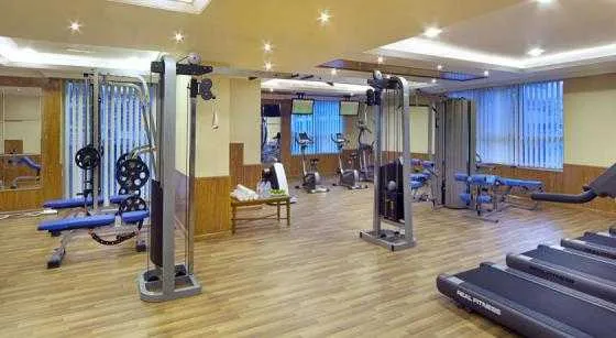 باشگاه ورزشی هتل آرمادا بلوبی دبی 51320