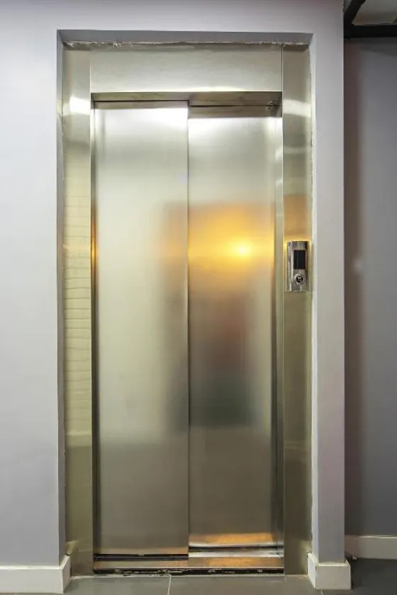 فضای بیرونی یونیک سوئیت هتل 153068