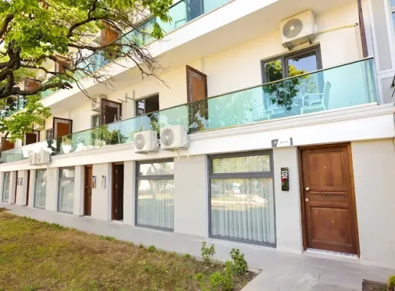 فضای بیرونی  هتل دی وان بیچ (ددمان)وان 198174