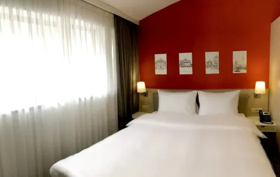 فضای اتاق های هتل این سیتی ایروان 198284