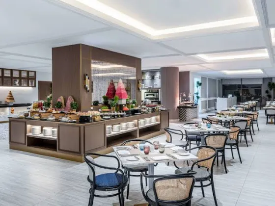 فضای رستورانی و صبحانه هتل سوفیتل دبی جمیرا بیچ 196609