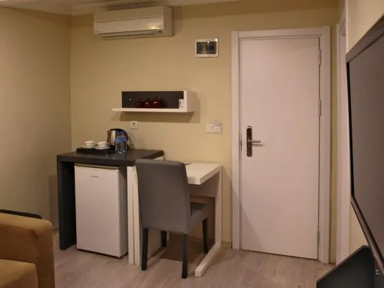 تصویر 159999  هتل لجند پلاتین سوئیت استانبول 