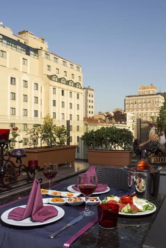 تصویر 160362  هتل تکسیمیست استانبول