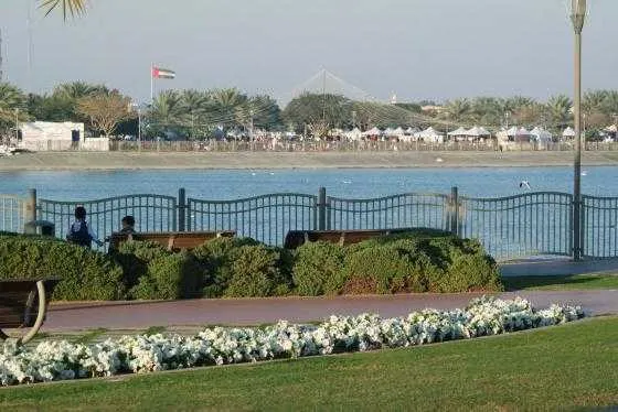 تصویر 52256  دریاچه البرشا دبی 