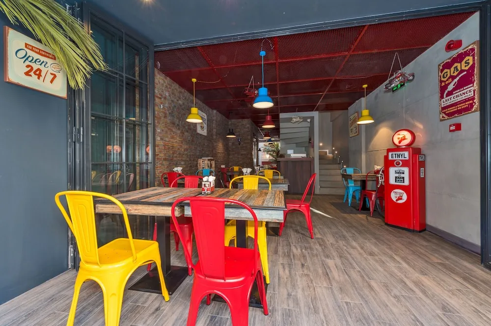 فضای رستورانی و صبحانه هتل تکسیم نیس استانبول 160716