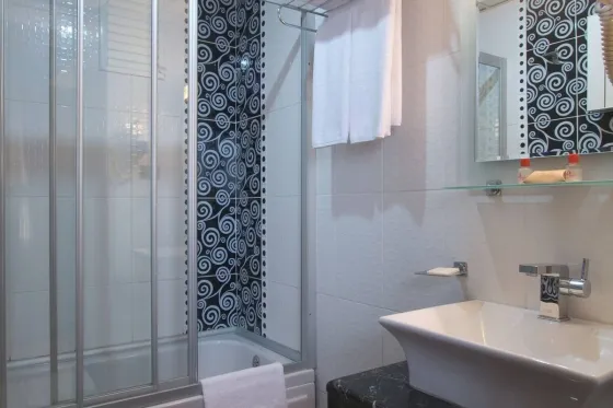 فضای اتاق های هتل سد استانبول 93490