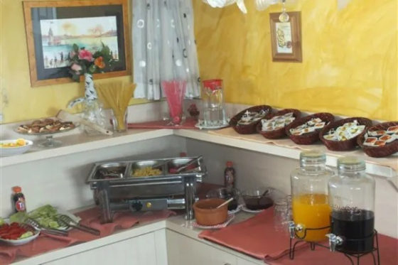 فضای رستورانی و صبحانه هتل آیروم استانبول 198099