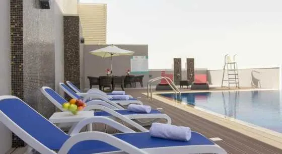 استخر هتل آئوریس فخرالدین دبی 53047