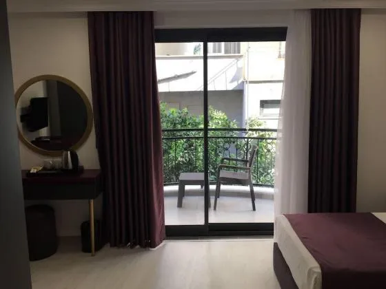 تصویر 185145 هتل کاریکاتور بی آنتالیا