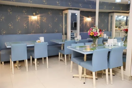 فضای رستورانی و صبحانه هتل اترنو استانبول 1561