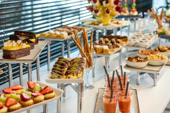 فضای رستورانی و صبحانه هتل کرون پلازا توزلا استانبول 189912