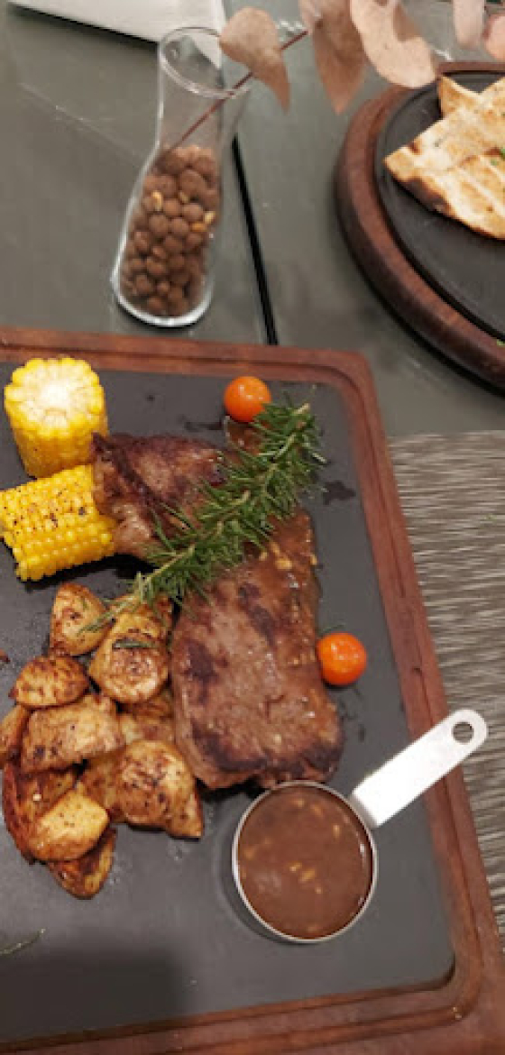 فضای رستورانی و صبحانه هتل الخوری کورتیارد دبی 195514