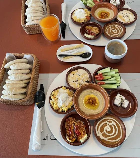 فضای رستورانی و صبحانه هتل شادا دبی 195572